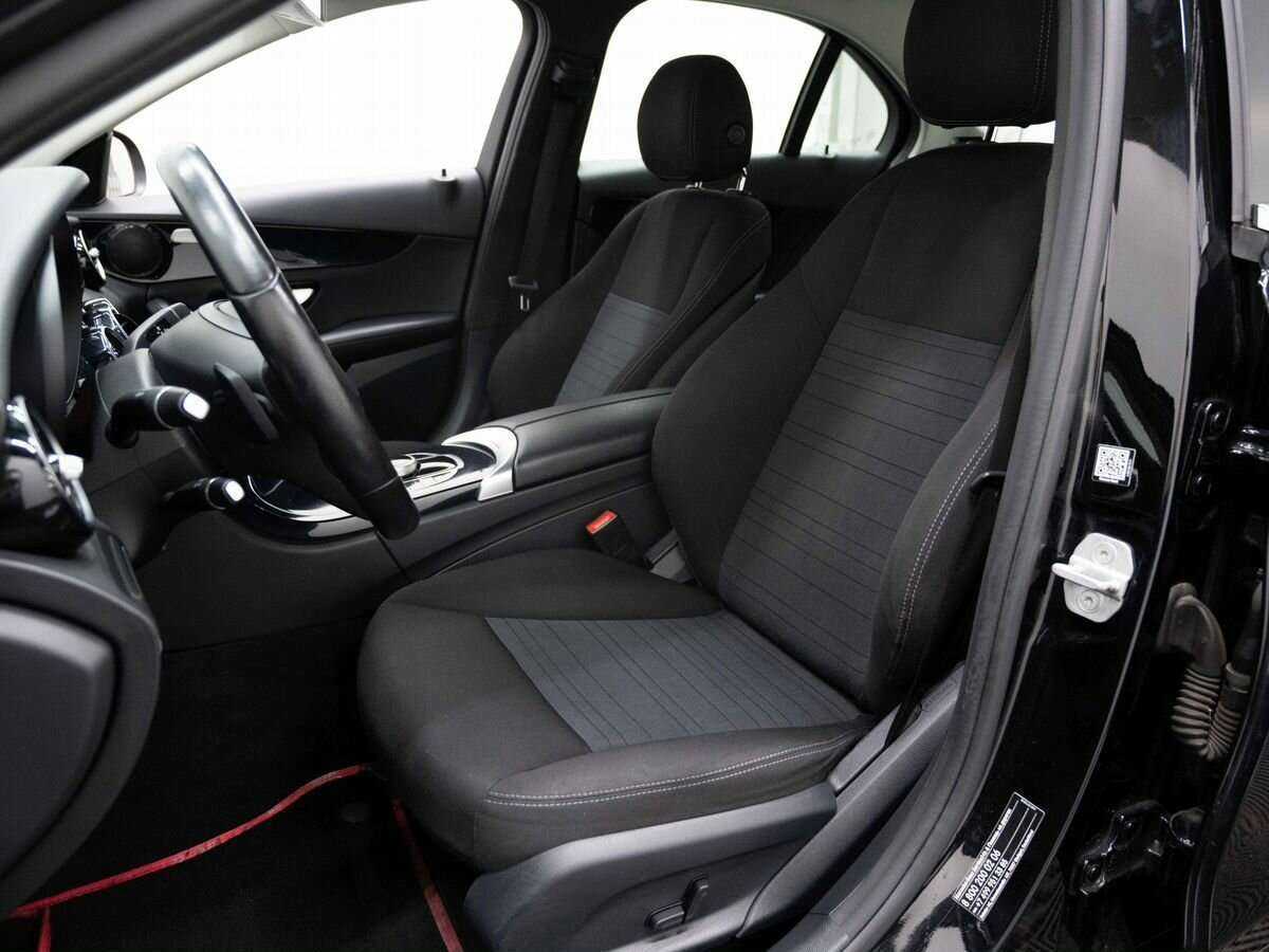 Mercedes-Benz C-Класс 2015 года с пробегом. Фото: #9