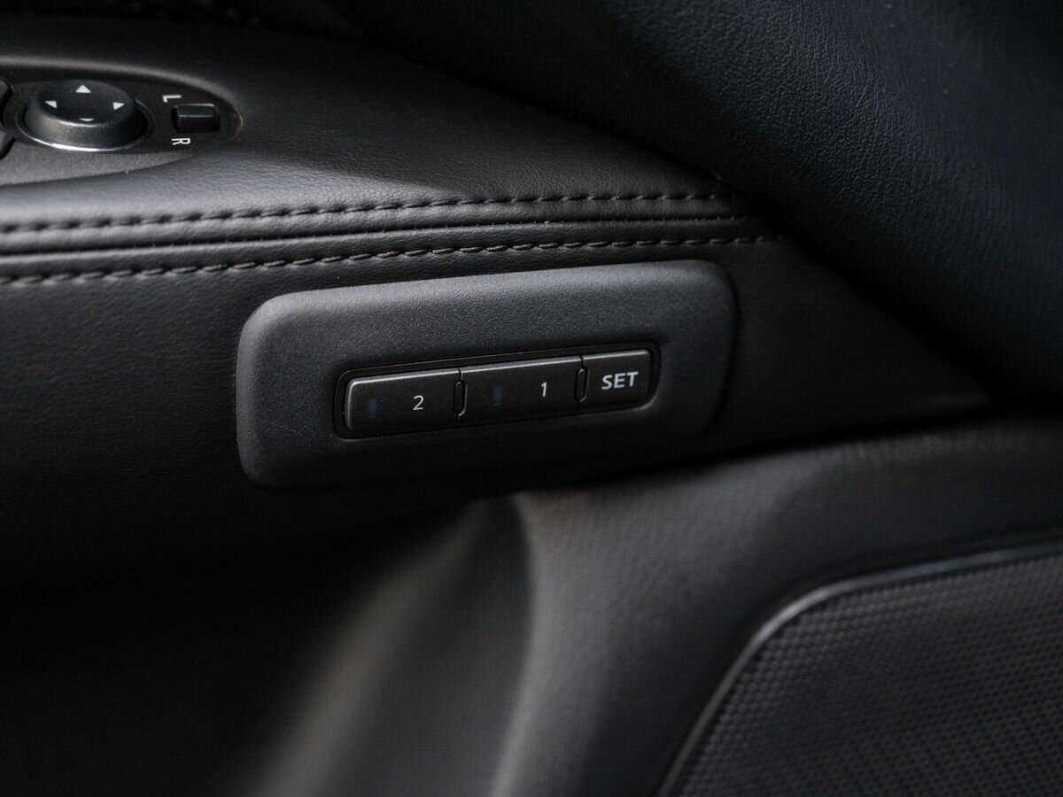 Infiniti QX60 2015 года с пробегом. Фото: #15