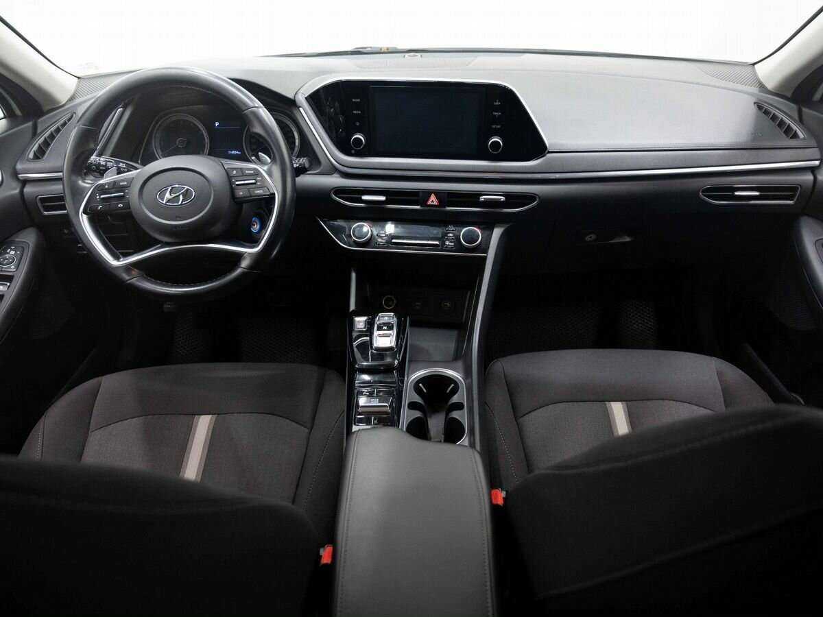 Hyundai Sonata 2020 года с пробегом. Фото: #12