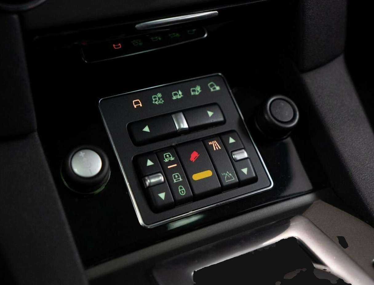 Land Rover Discovery 2013 года с пробегом. Фото: #12