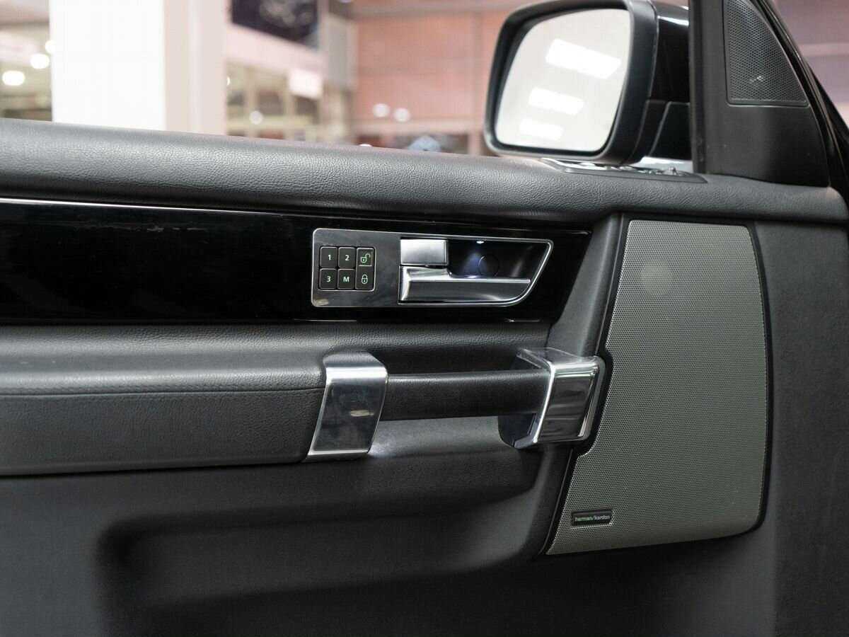 Land Rover Discovery 2013 года с пробегом. Фото: #16
