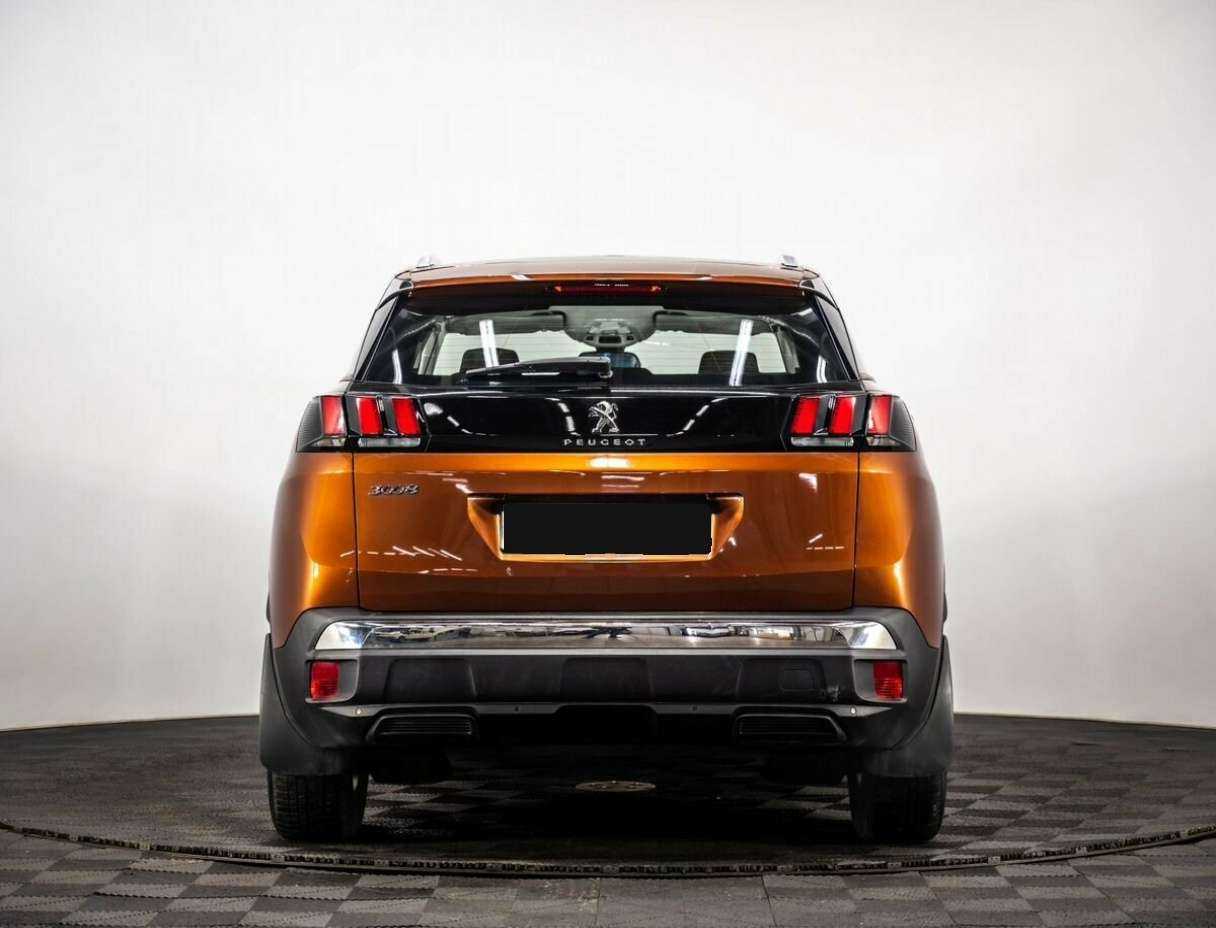 Peugeot 3008 2018 года с пробегом. Фото: #4