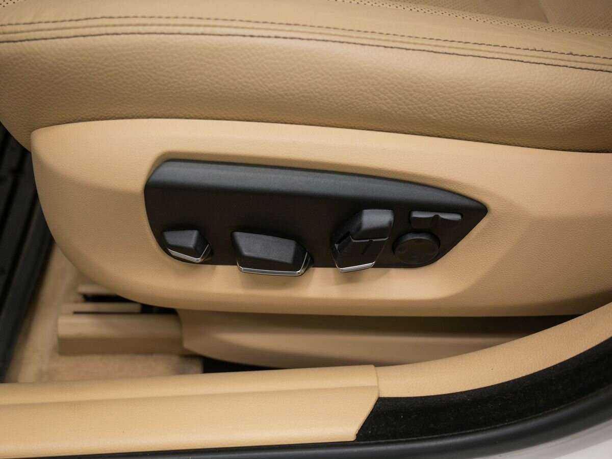 BMW 5 серии 2015 года с пробегом. Фото: #14