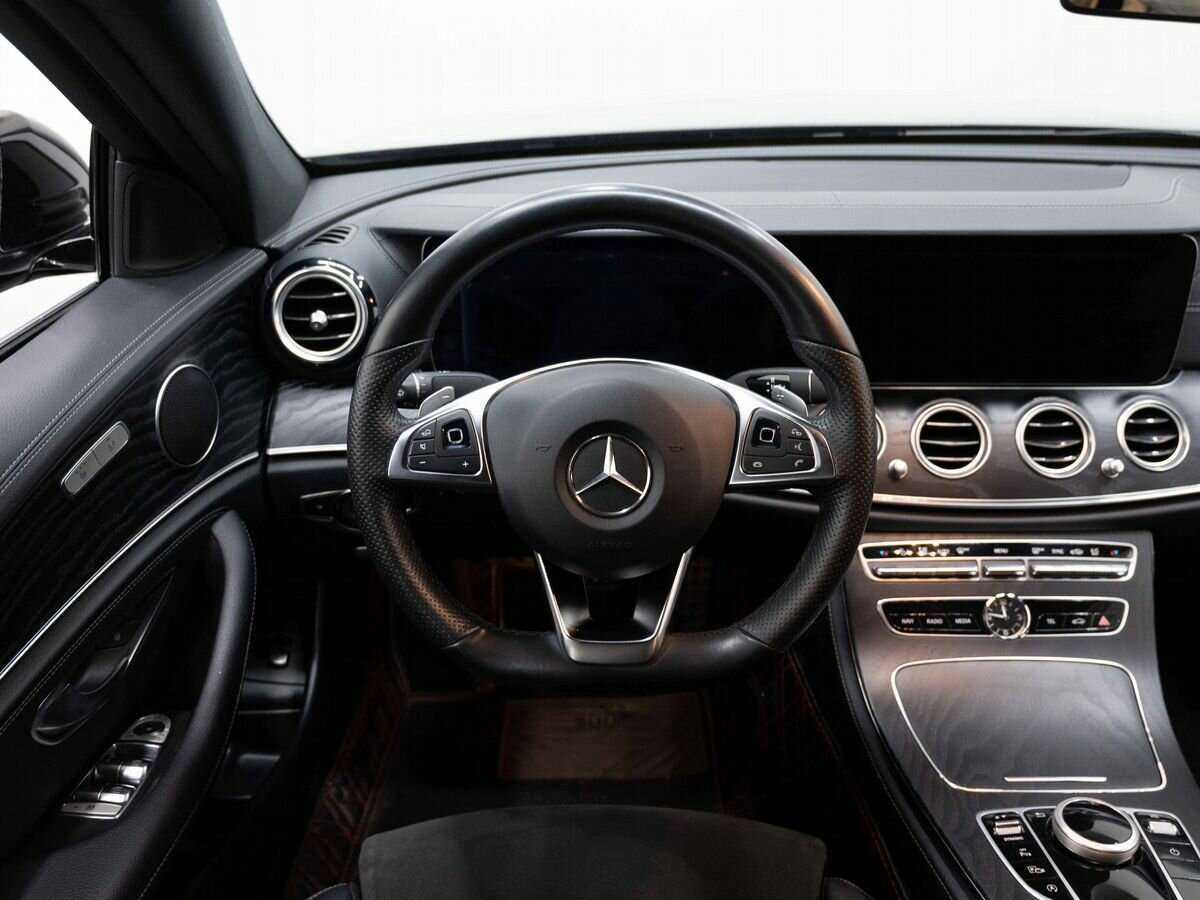 Mercedes-Benz E-Класс 2017 года с пробегом. Фото: #14
