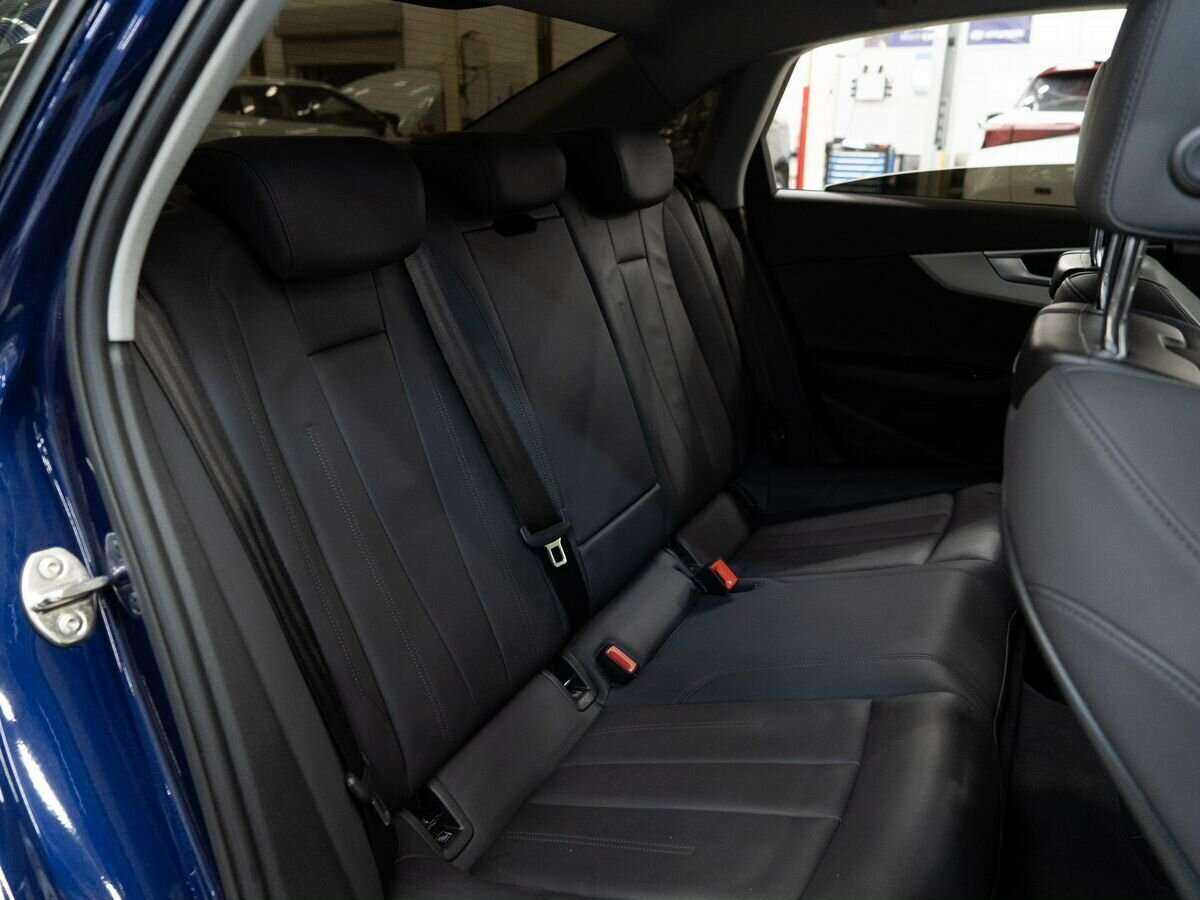 Audi A4 2020 года с пробегом. Фото: #8