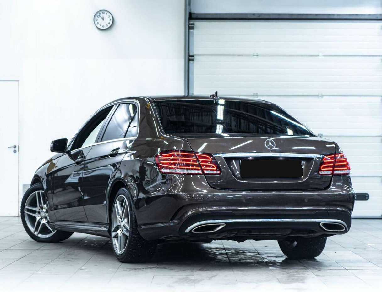 Mercedes-Benz E-Класс 2013 года с пробегом. Фото: #3