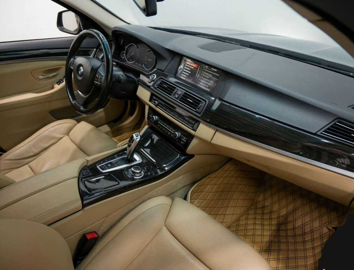 BMW 5 серии 2013 года с пробегом. Фото: #6