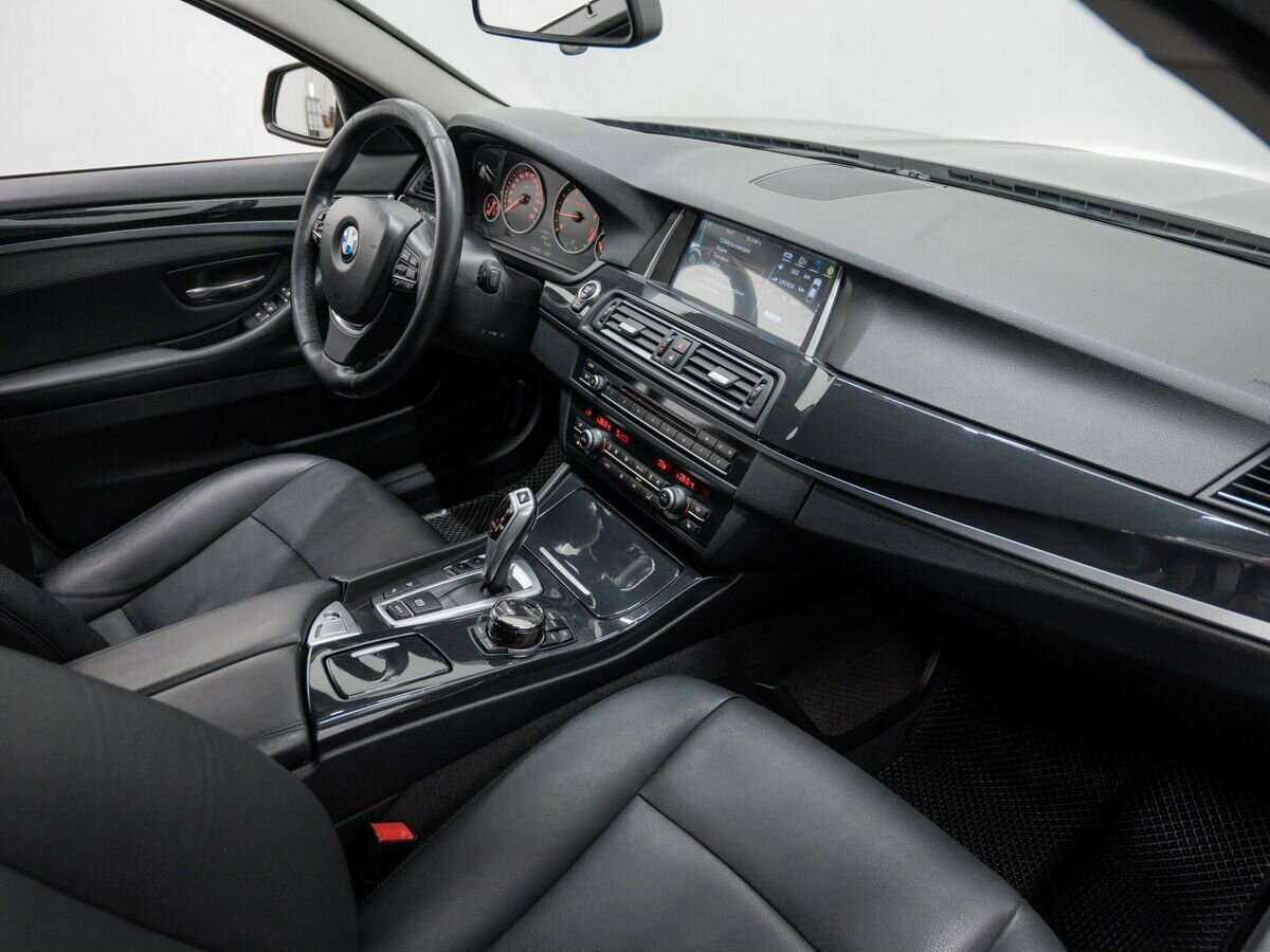 BMW 5 серии 2013 года с пробегом. Фото: #4