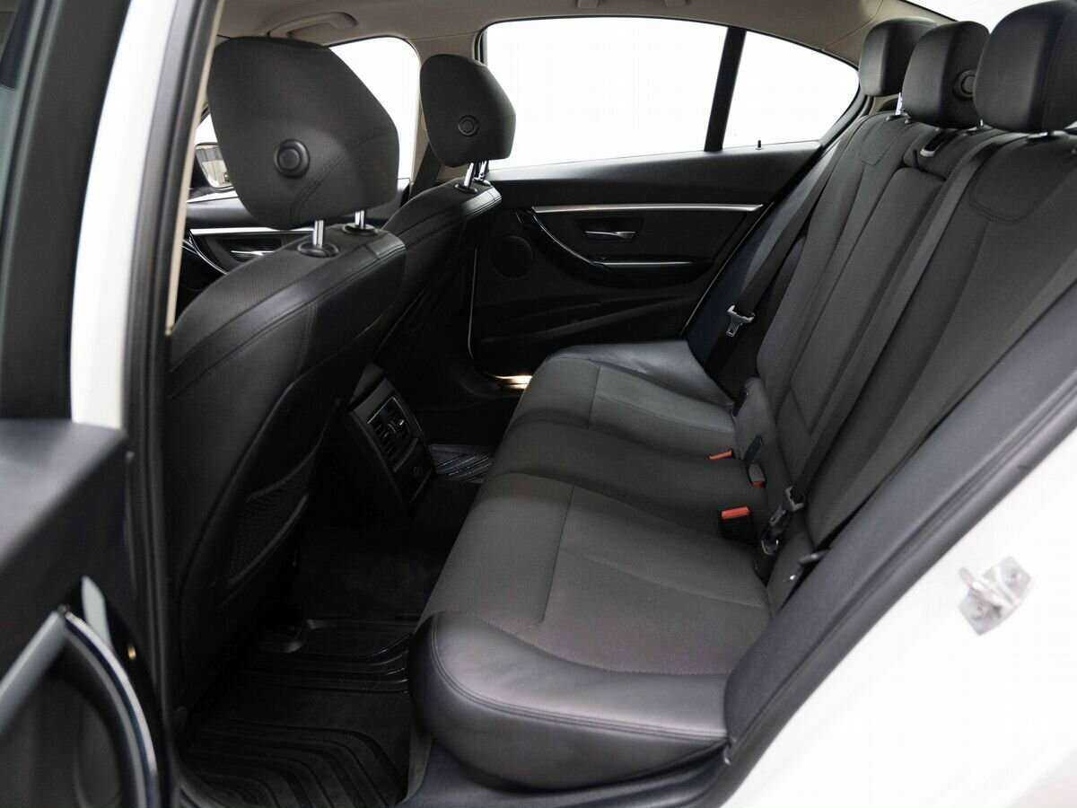 BMW 3 серии 2016 года с пробегом. Фото: #8