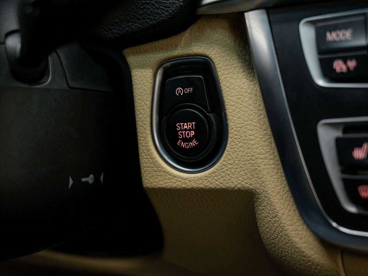 BMW 3 серии 2012 года с пробегом. Фото: #16