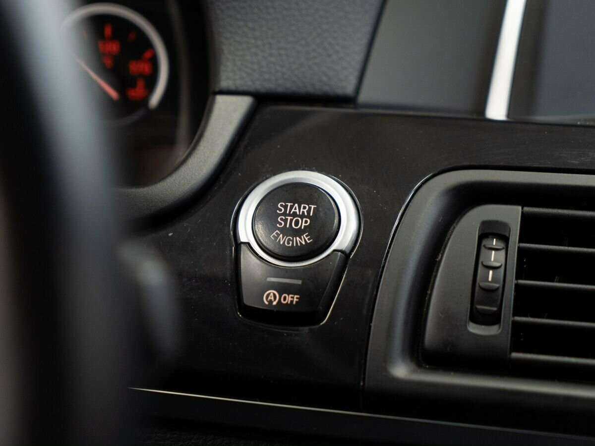 BMW 5 серии 2014 года с пробегом. Фото: #9