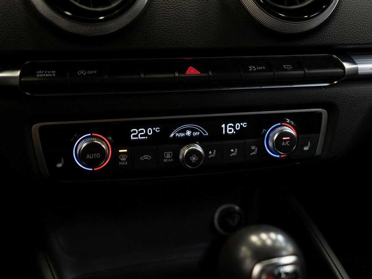 Audi A3 2017 года с пробегом. Фото: #13