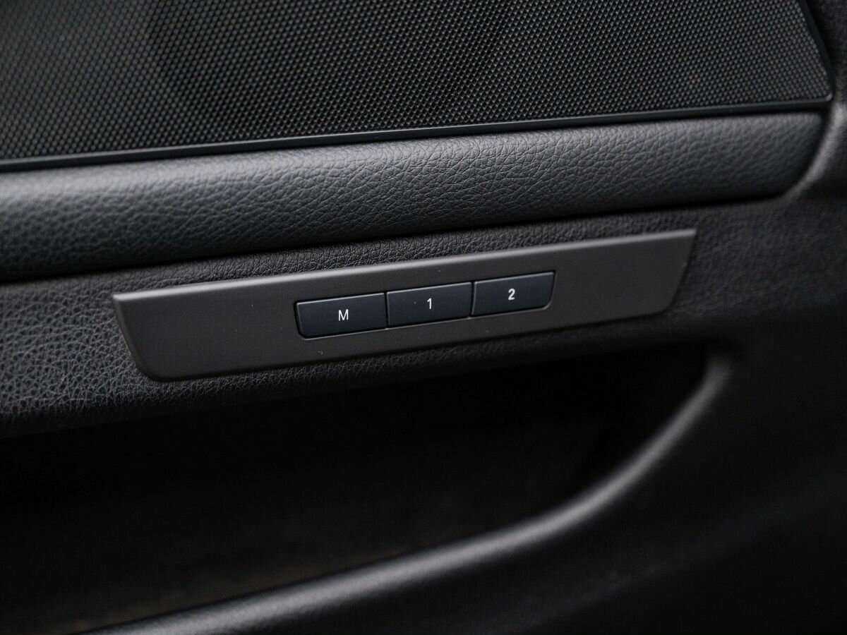 BMW 5 серии 2014 года с пробегом. Фото: #12