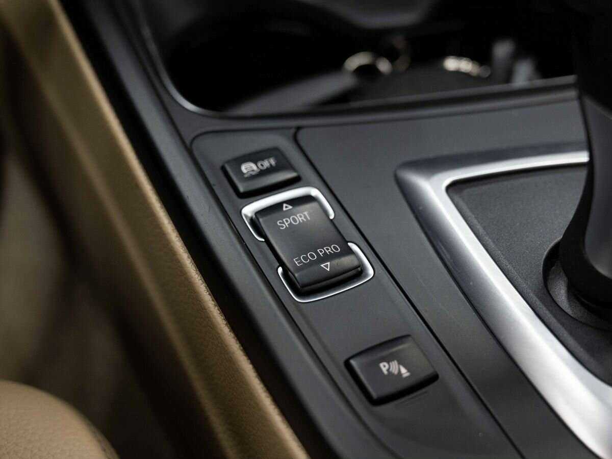 BMW 3 серии 2012 года с пробегом. Фото: #24