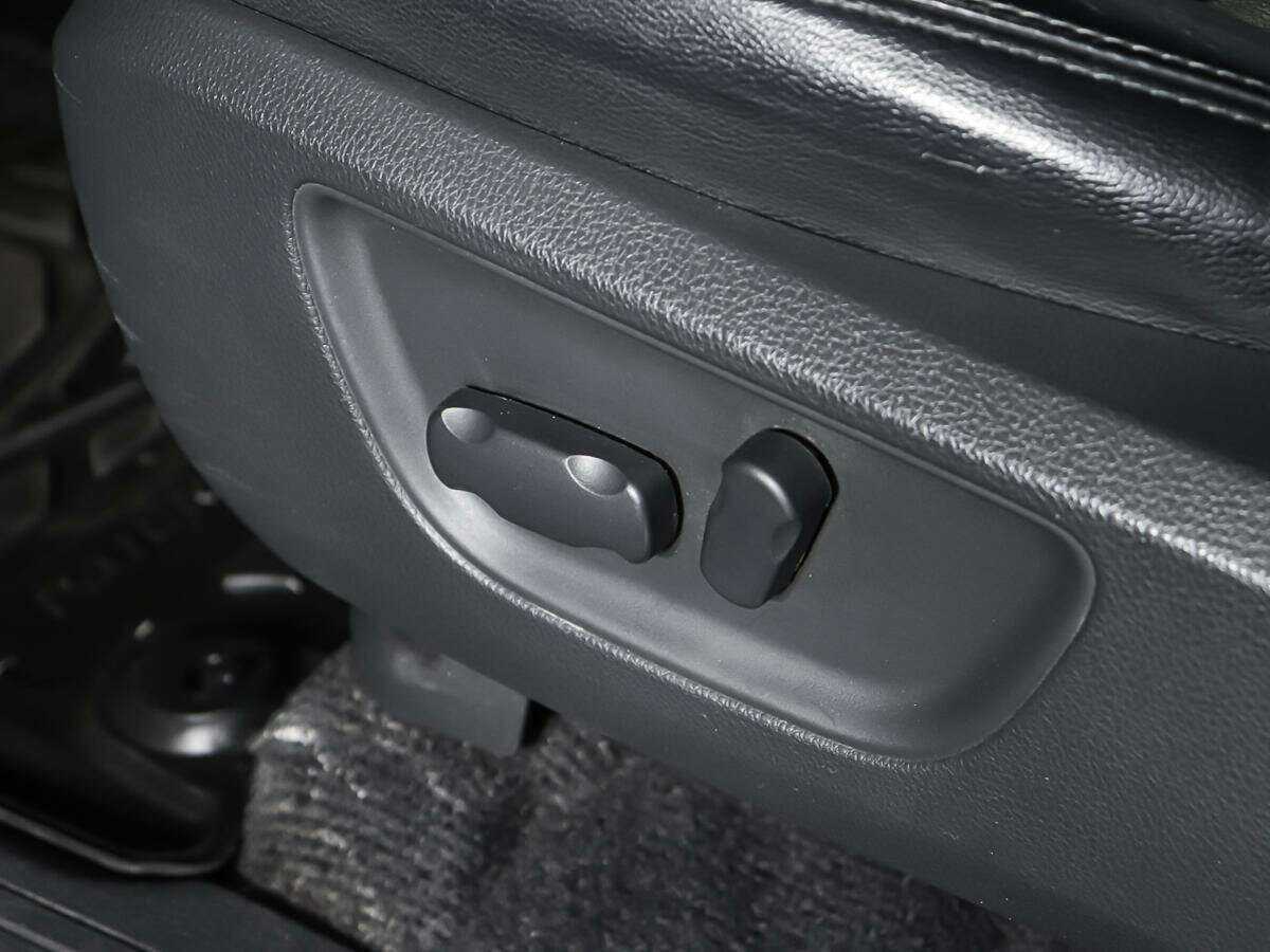 Mitsubishi Pajero Sport 2018 года с пробегом. Фото: #16