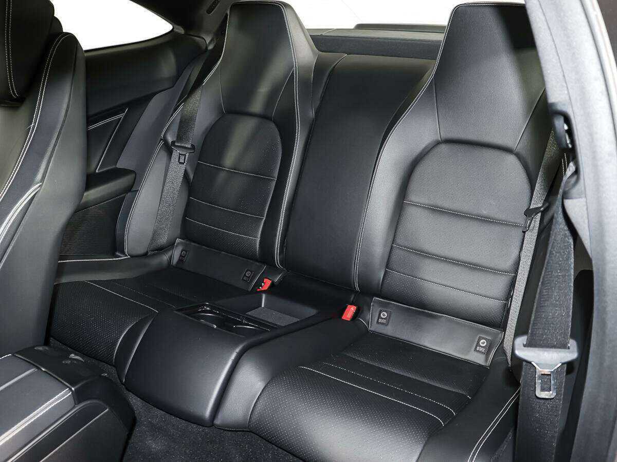 Mercedes-Benz C-Класс 2012 года с пробегом. Фото: #9