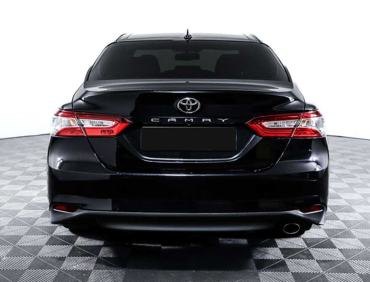 Toyota Camry 2020 года с пробегом. Фото: #3