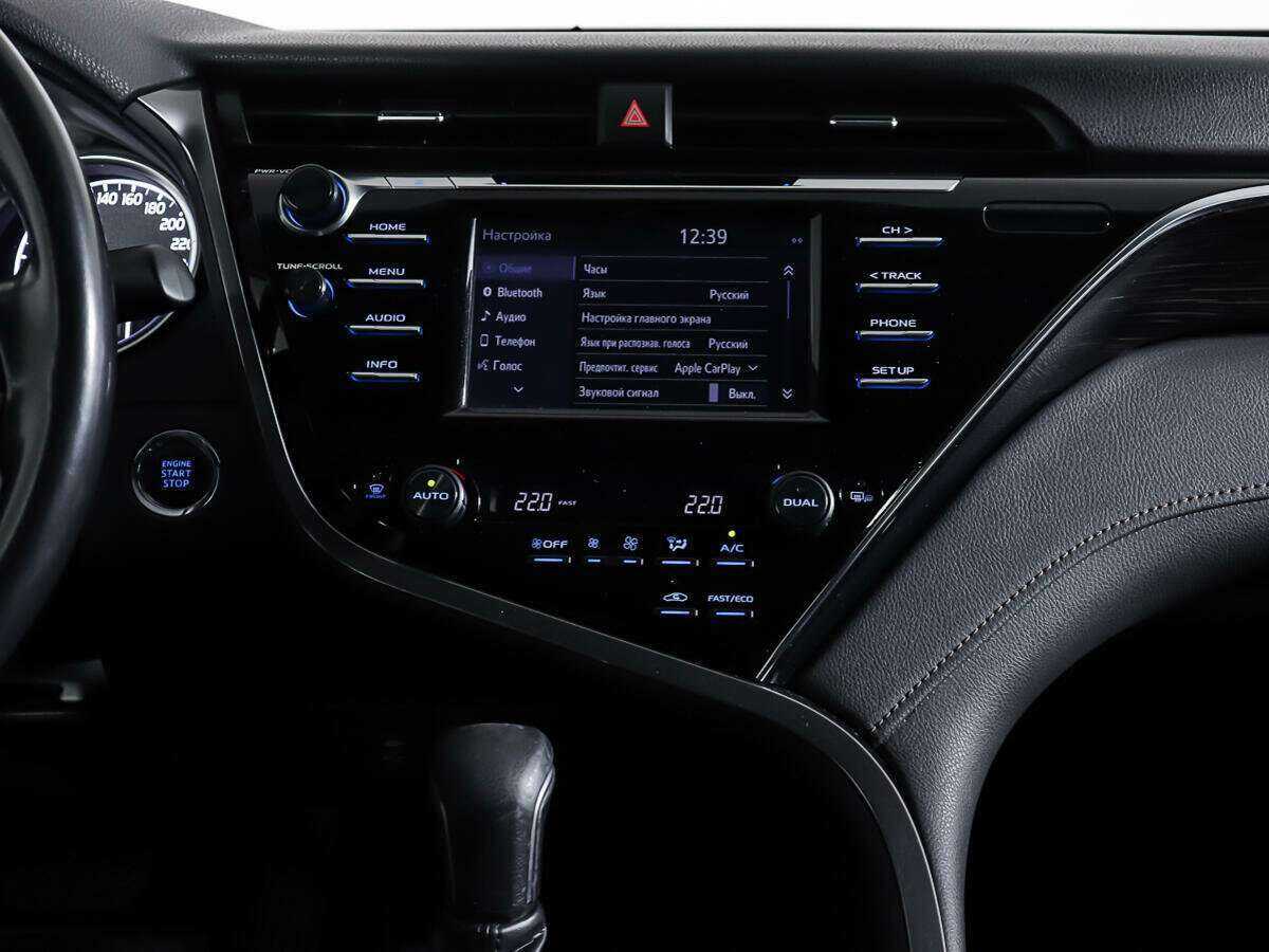 Toyota Camry 2020 года с пробегом. Фото: #10