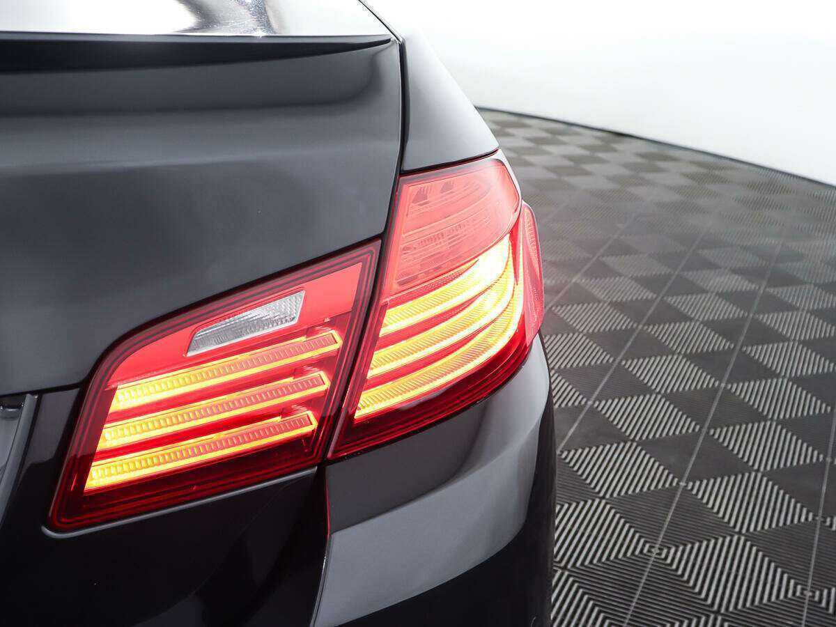 BMW 5 серии 2014 года с пробегом. Фото: #18