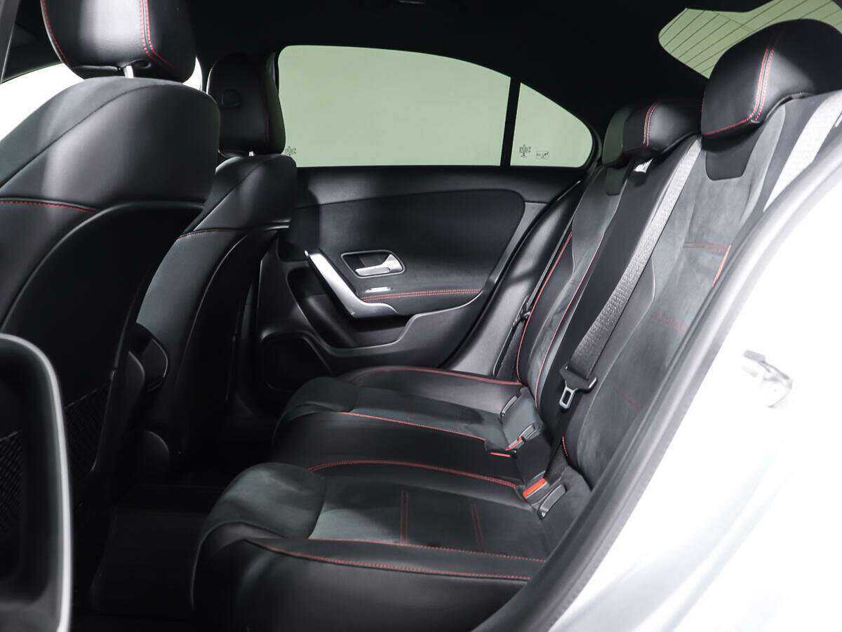 Mercedes-Benz A-Класс 2019 года с пробегом. Фото: #8