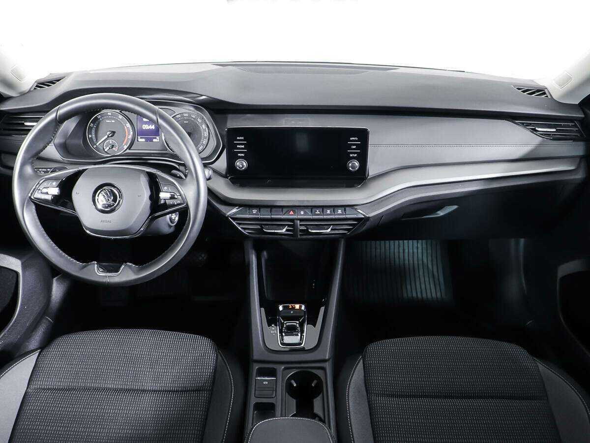 Skoda Octavia 2020 года с пробегом. Фото: #11