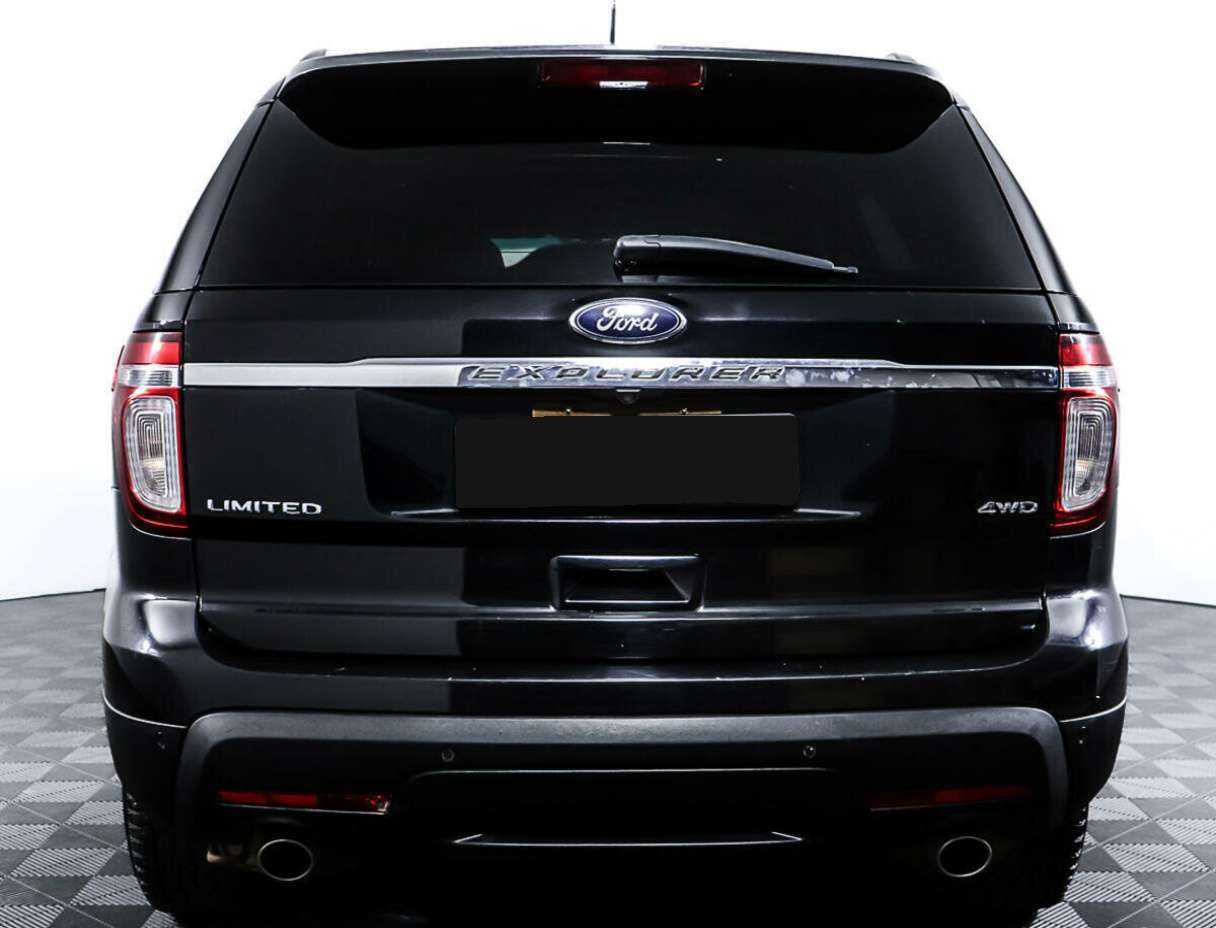 Ford Explorer 2015 года с пробегом. Фото: #5