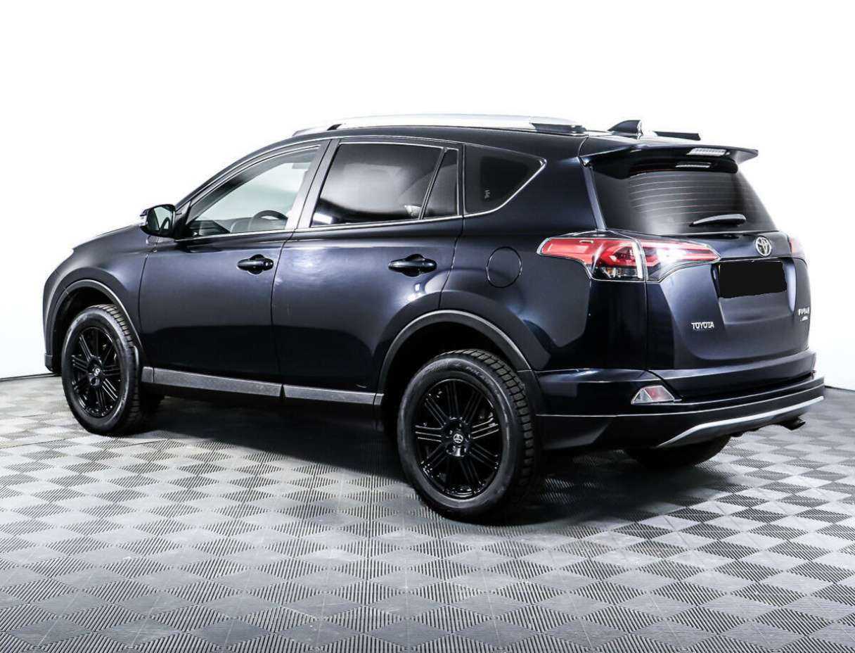 Toyota RAV4 2017 года с пробегом. Фото: #6