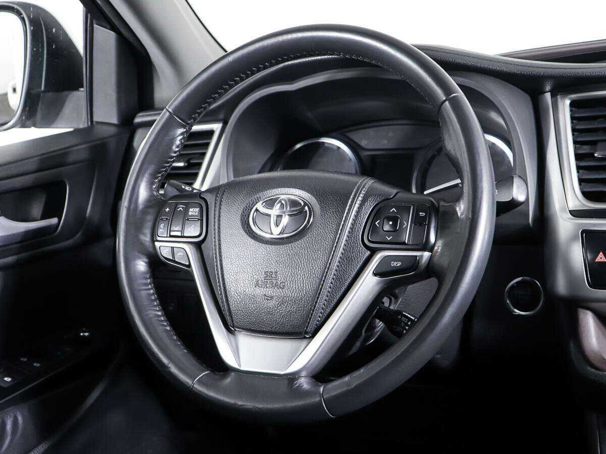 Toyota Highlander 2014 года с пробегом. Фото: #14