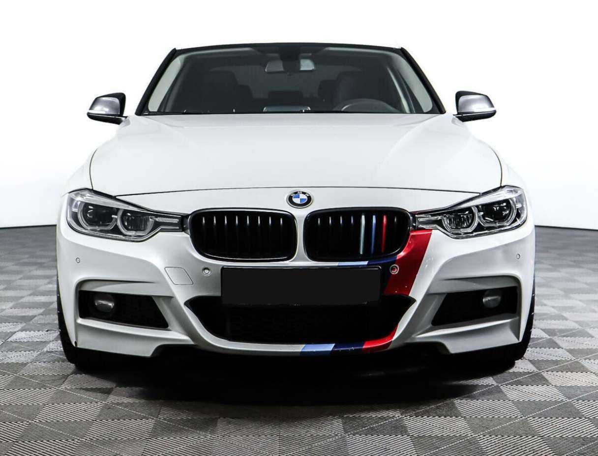 BMW 3 серии 2016 года с пробегом. Фото: #1