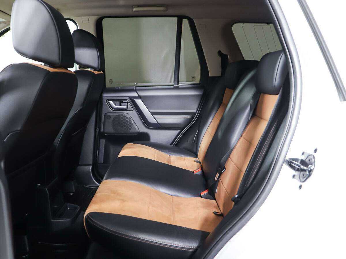 Land Rover Freelander 2012 года с пробегом. Фото: #9