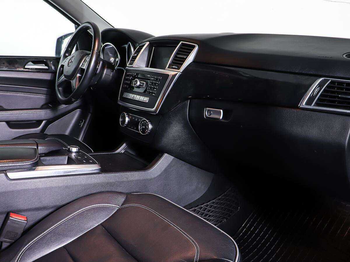 Mercedes-Benz M-Класс 2013 года с пробегом. Фото: #8