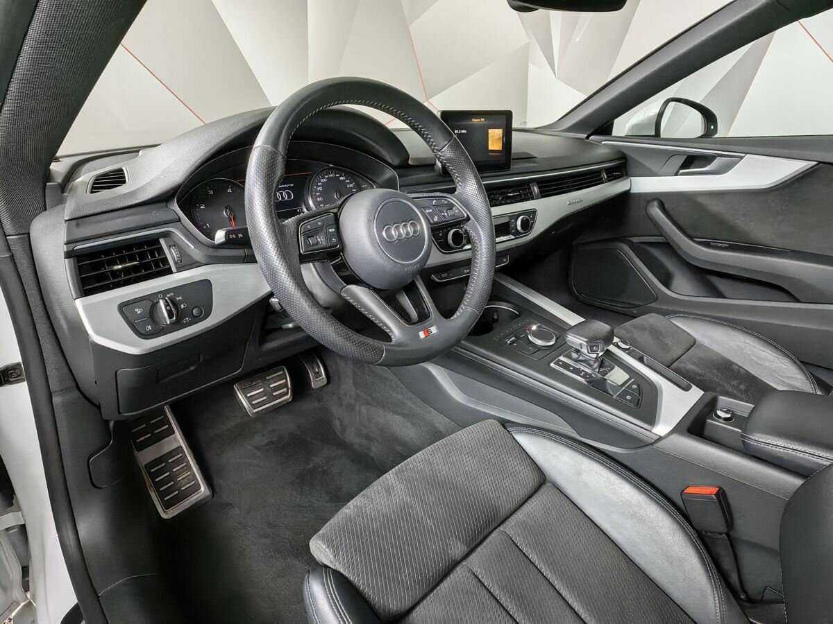 Audi A5 2017 года с пробегом. Фото: #12