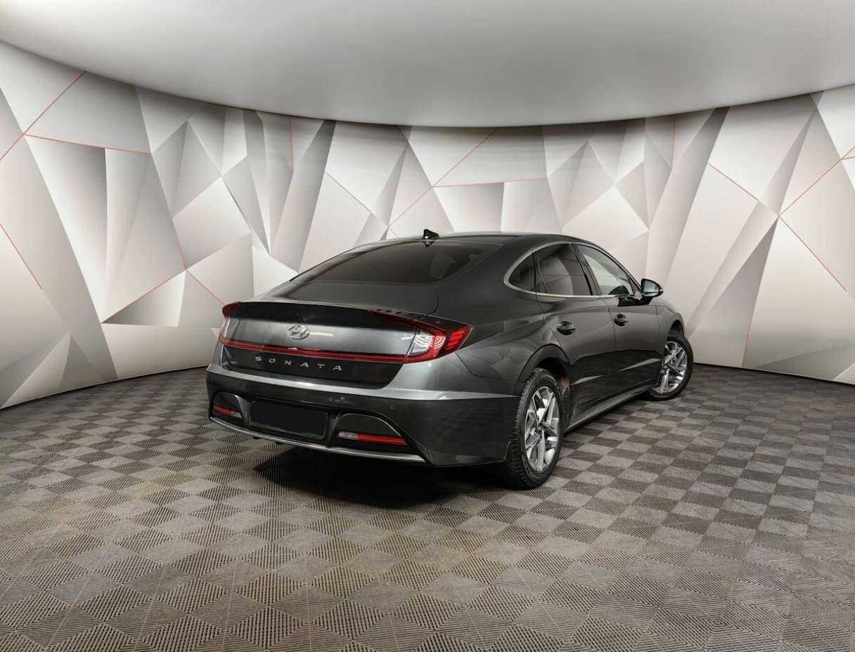 Hyundai Sonata 2020 года с пробегом. Фото: #1