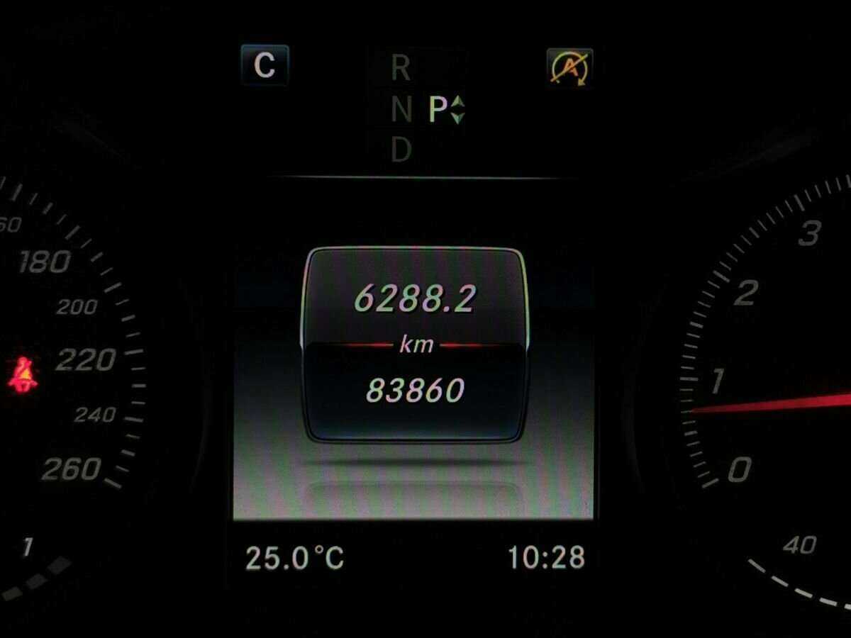 Mercedes-Benz C-Класс 2018 года с пробегом. Фото: #18