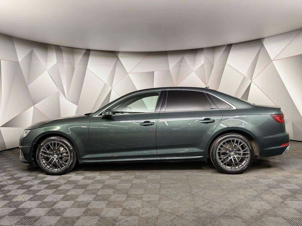 Audi A4 2018 года с пробегом. Фото: #4