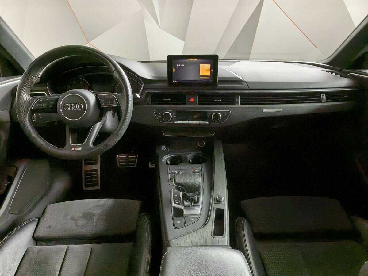 Audi A4 2018 года с пробегом. Фото: #9