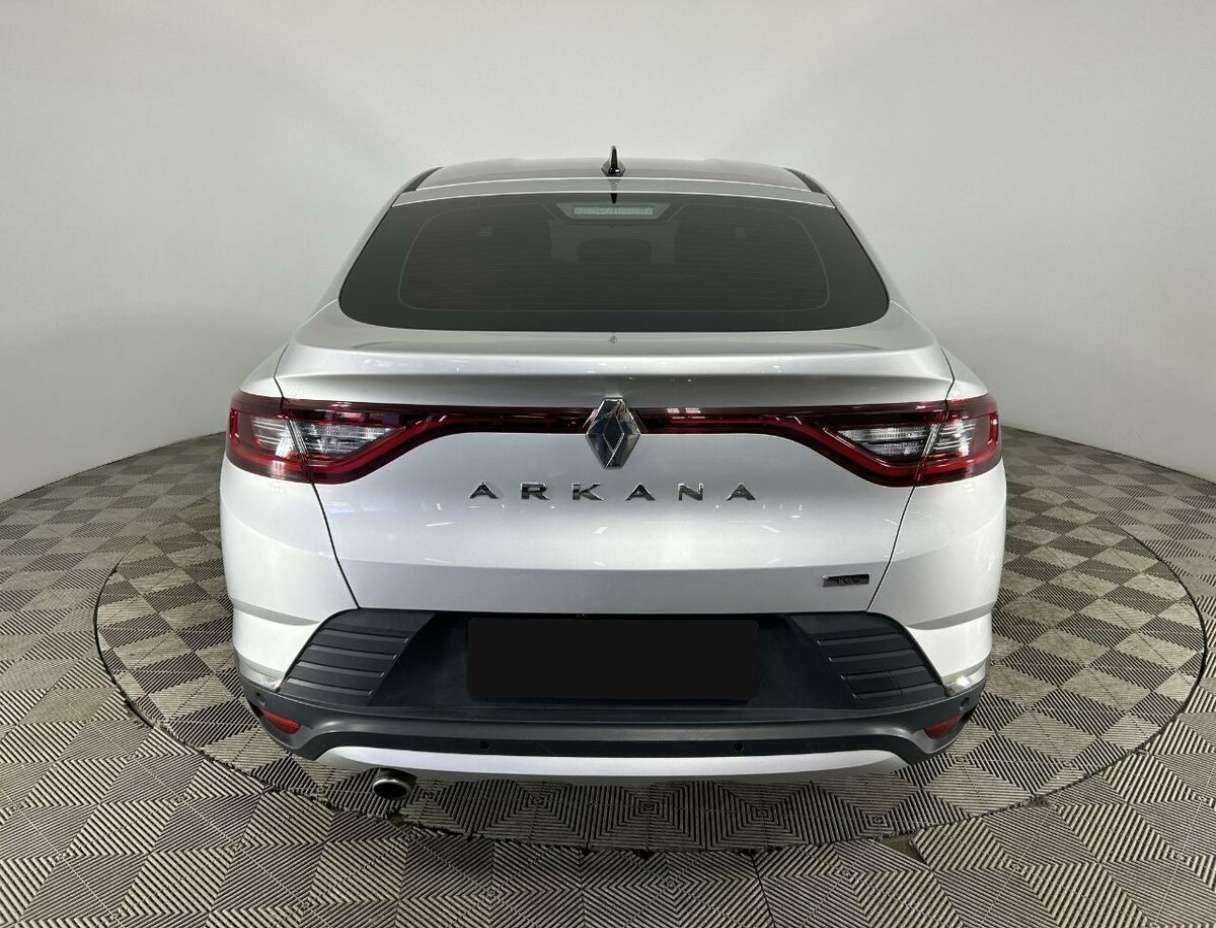 Renault Arkana 2022 года с пробегом. Фото: #2