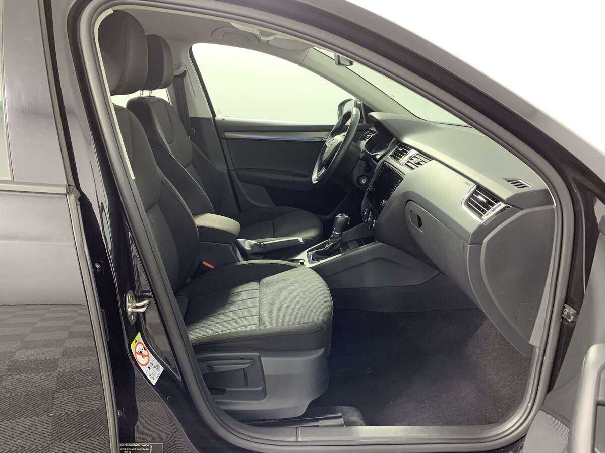 Skoda Octavia 2018 года с пробегом. Фото: #11