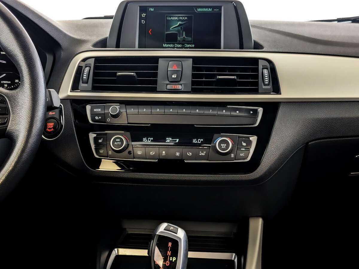 BMW 1 серии 2017 года с пробегом. Фото: #12