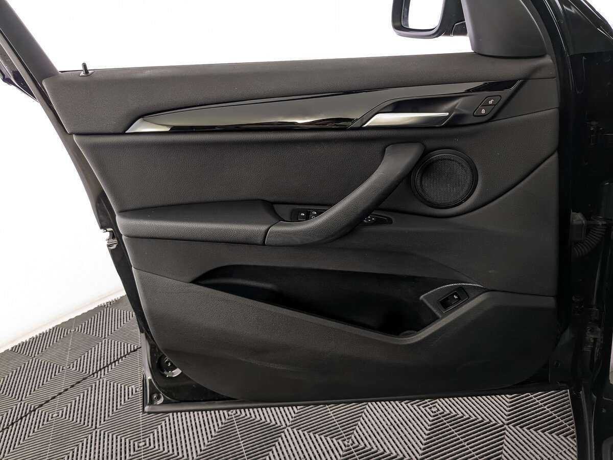 BMW X1 2021 года с пробегом. Фото: #16