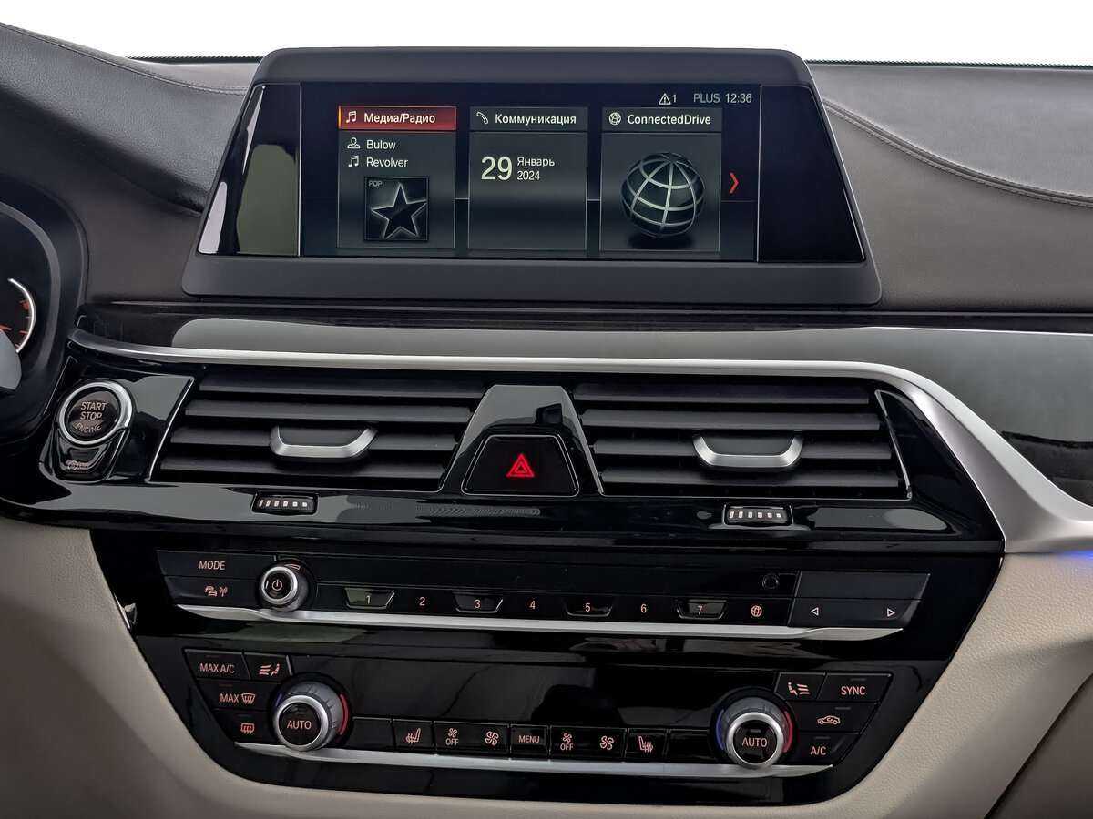 BMW 5 серии 2017 года с пробегом. Фото: #12