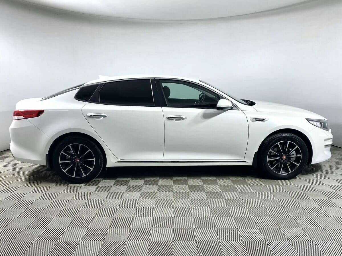 Kia Optima 2018 года с пробегом. Фото: #3