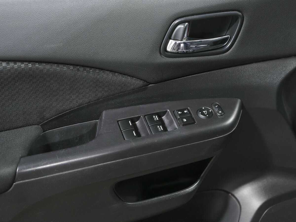 Honda CR-V 2015 года с пробегом. Фото: #13