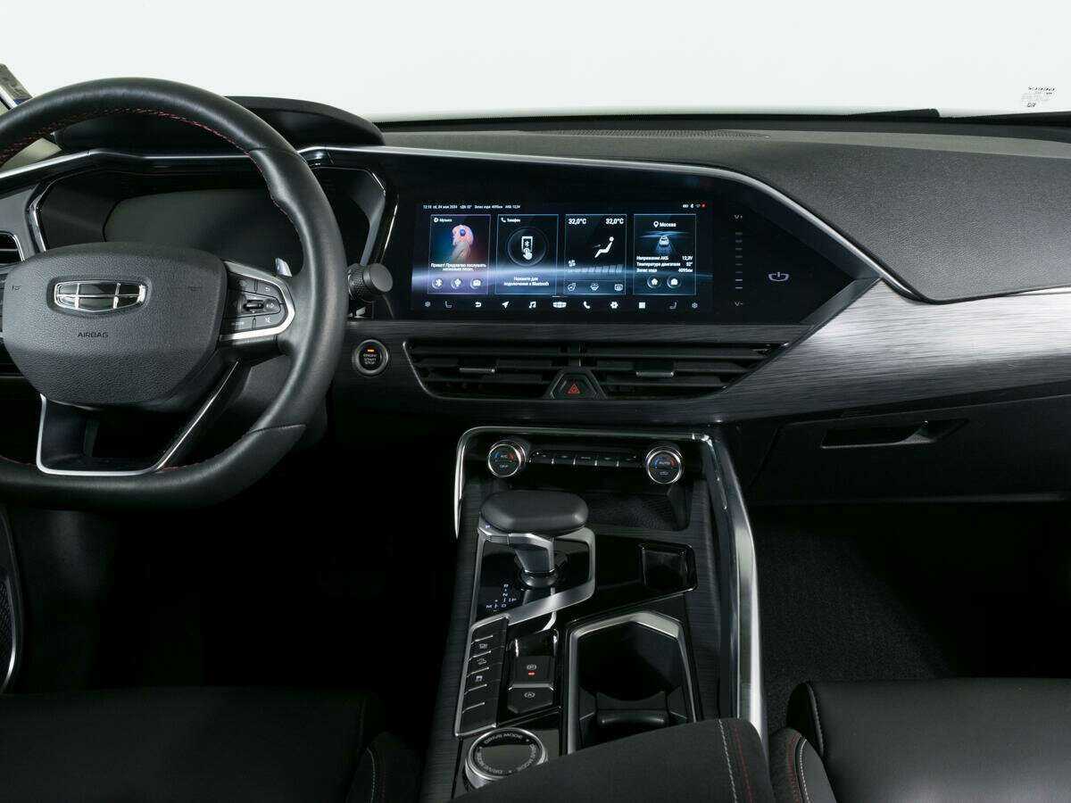 Geely Tugella 2022 года с пробегом. Фото: #7