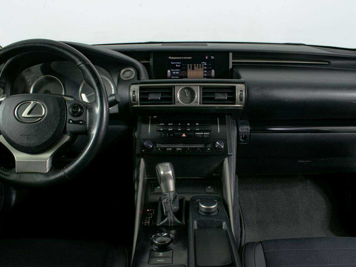 Lexus IS 2014 года с пробегом. Фото: #6