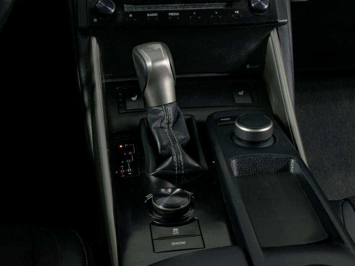 Lexus IS 2014 года с пробегом. Фото: #12