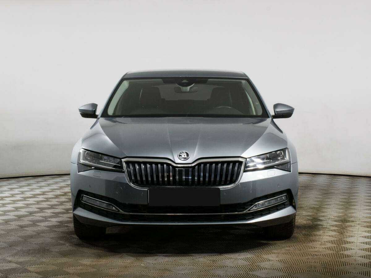 Skoda Superb 2019 года с пробегом. Фото: #1
