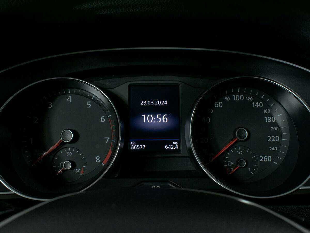 Volkswagen Passat 2017 года с пробегом. Фото: #10