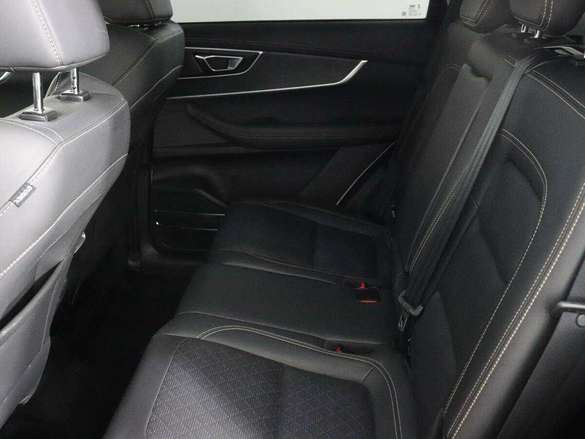 Chery Tiggo 8 2023 года с пробегом. Фото: #8