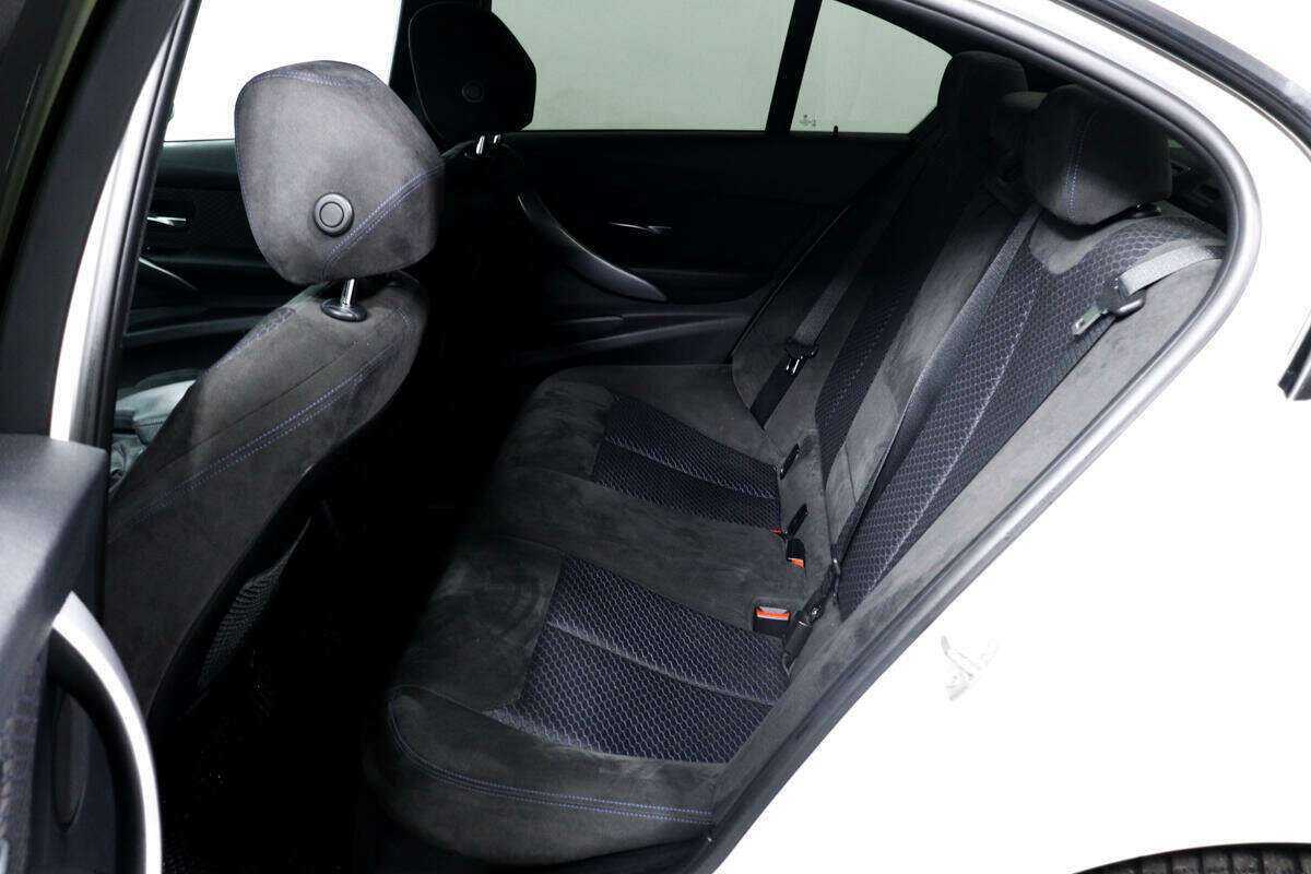 BMW 3 серии 2014 года с пробегом. Фото: #11